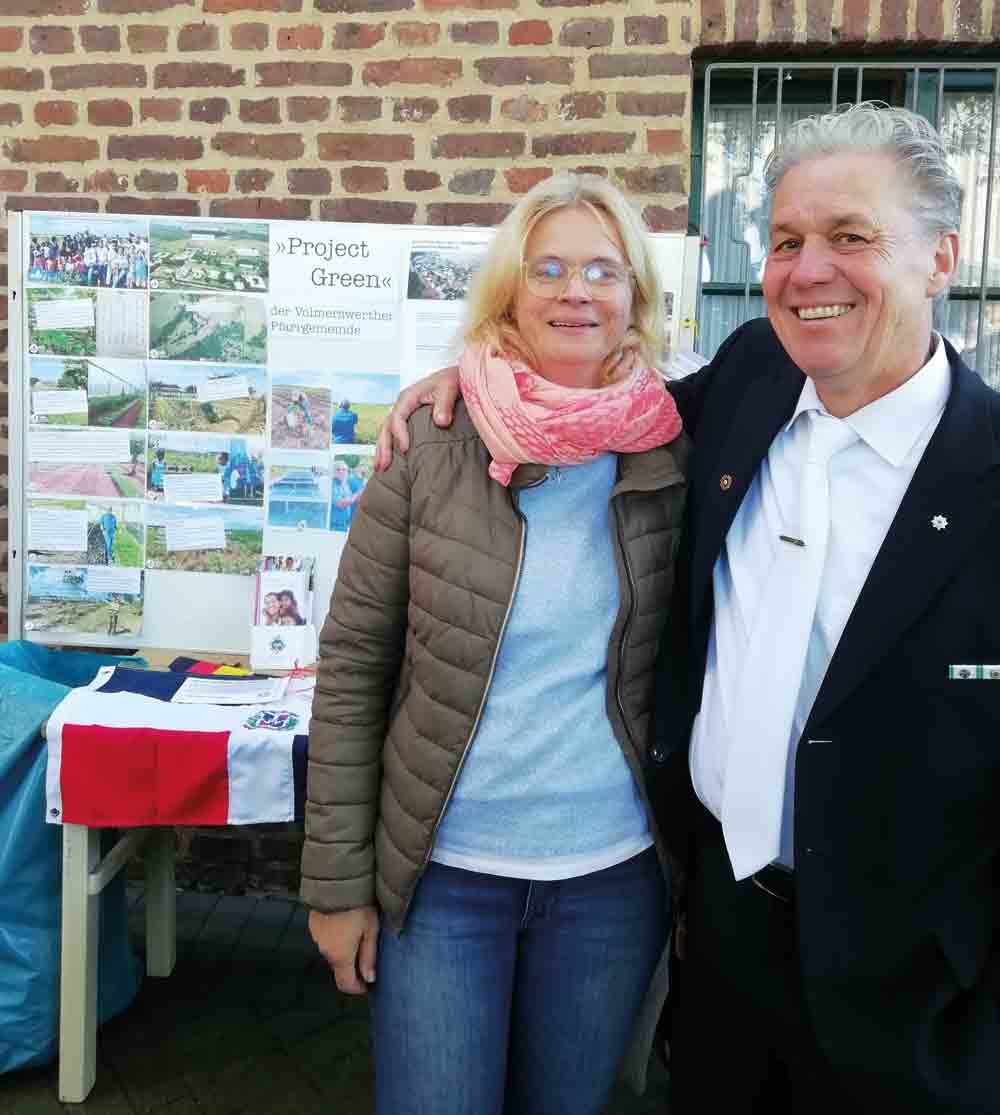 nph_Infostand_StDionysius_Pfarrfest (c) privat: Sandra Sch.