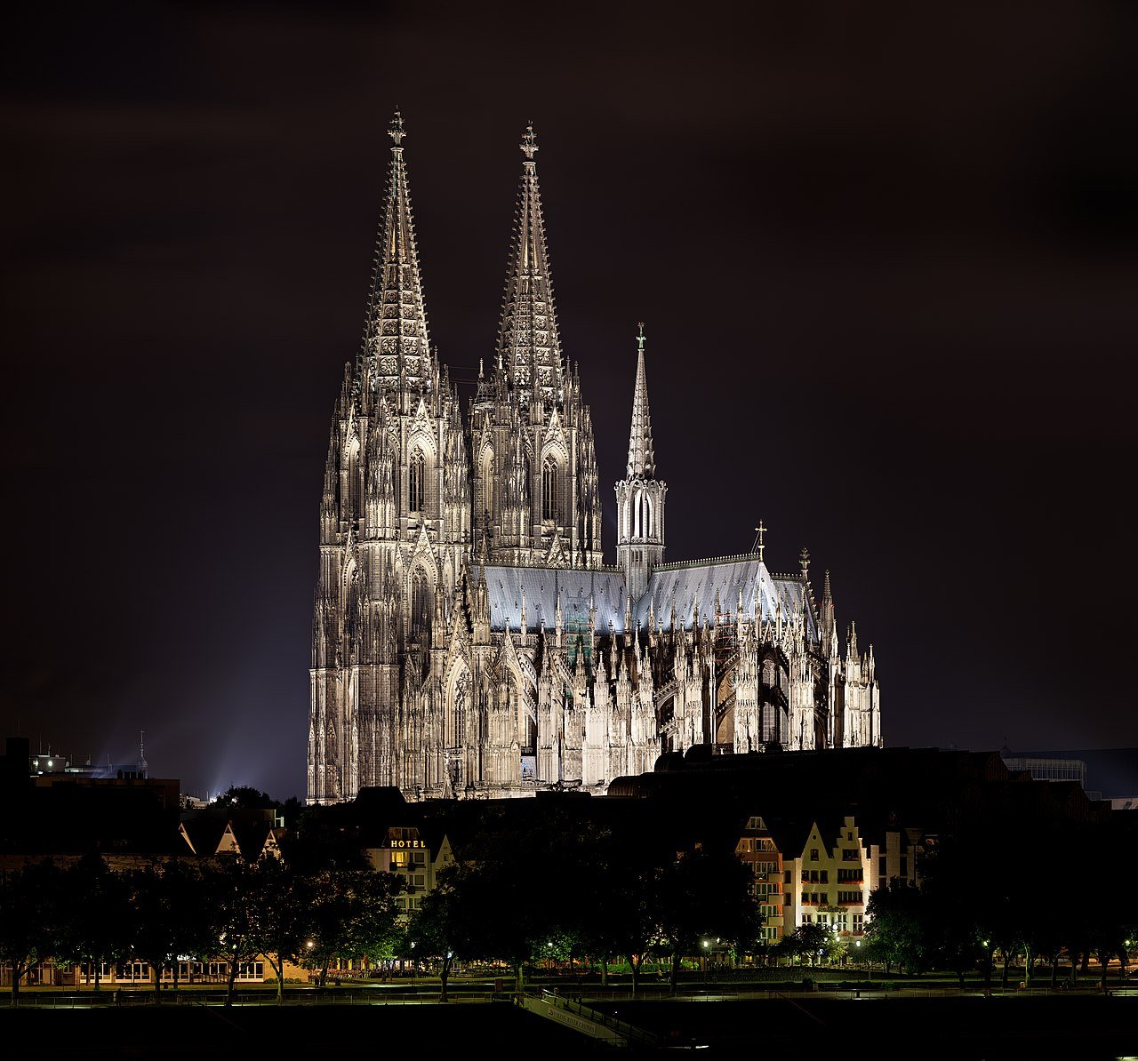 Kölner Dom (c) Von Thomas Wolf, www.foto-tw.de, CC BY-SA 3.0 de, https://commons.wikimedia.org/w/index.php?curid=28110738 (10.4.26)