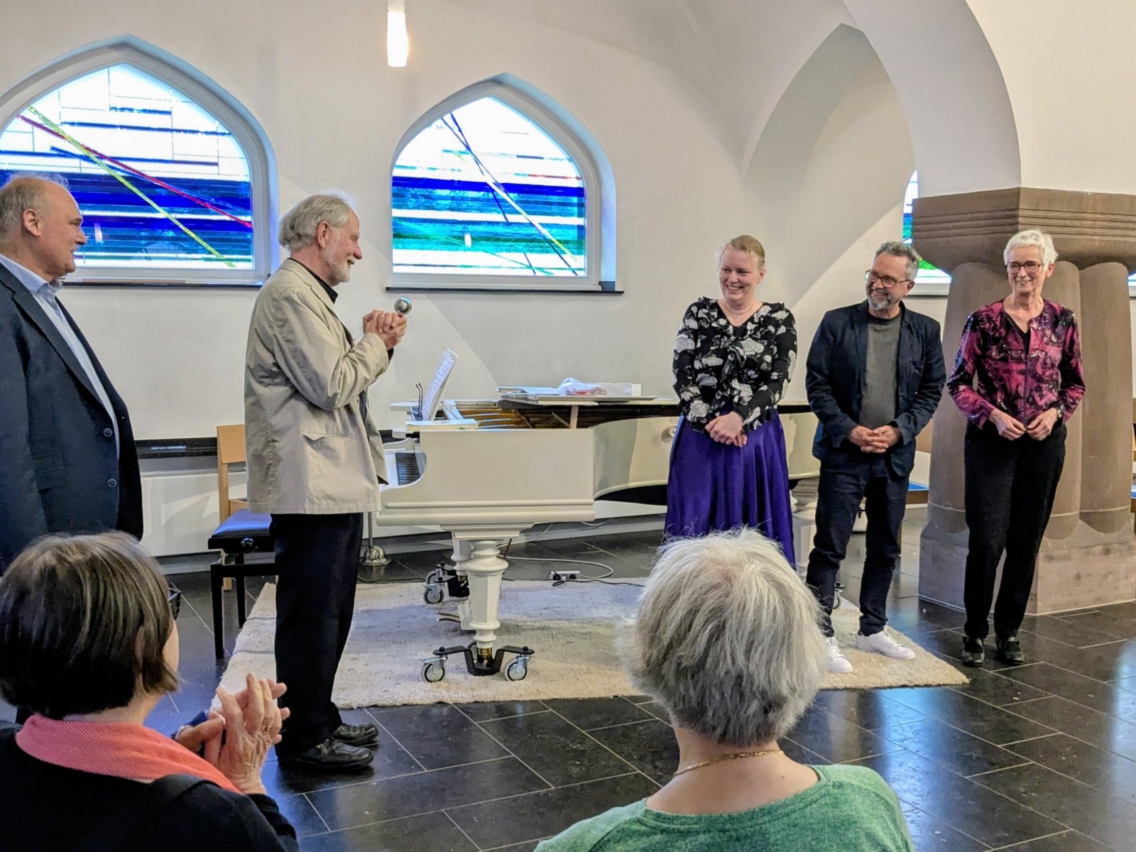 Schlussszene Kammerkonzert von GiB im Kirchenraum 23.06.2026 (c) Gemeinsam in Bilk e.V.