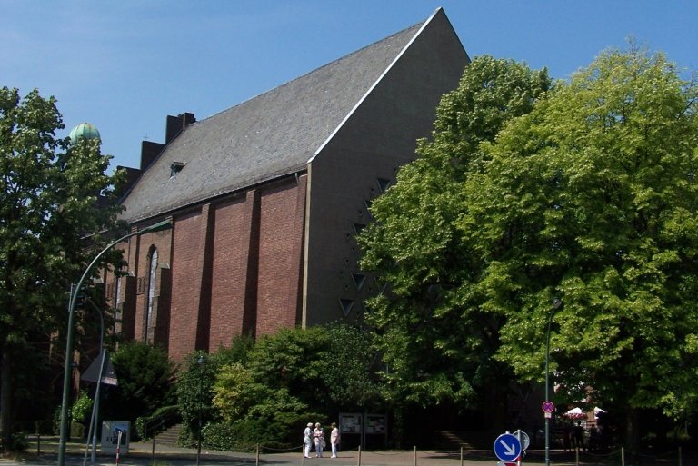 St. Bonifatius, Düsseldorf Bilk, Aussenansicht (c) Gregor Janßen